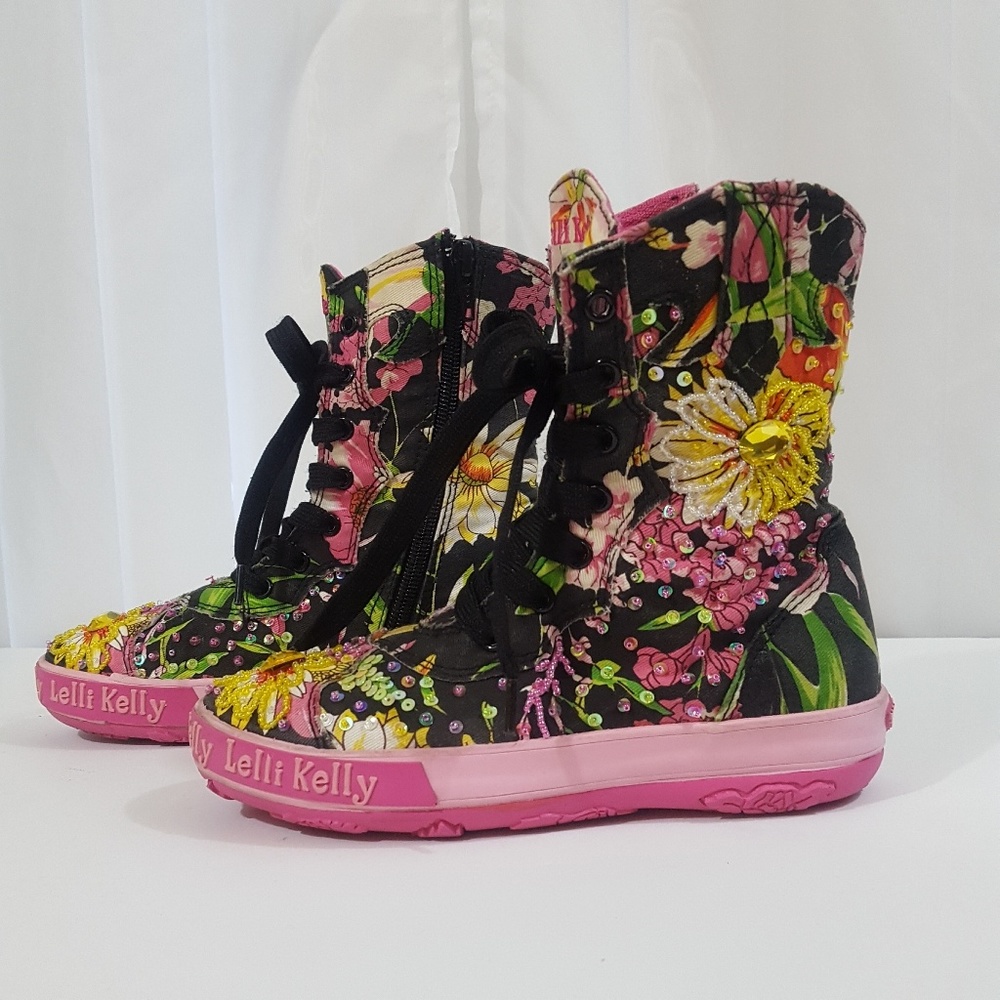 Size 13 Girls Lelli Kelly high top beaded sneakers